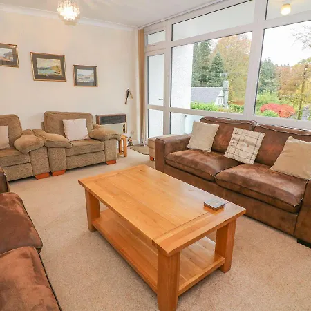 بيت للعطل House Bowness